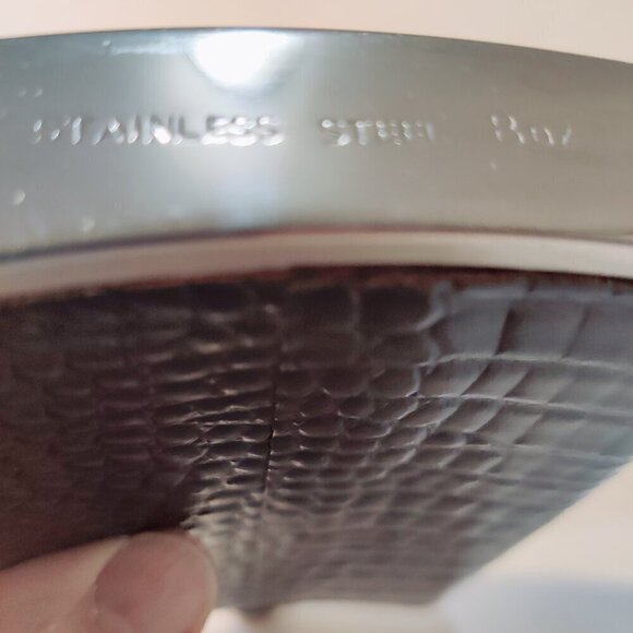 Flask designed in Black Snakeskin, holds 8 oz. Stainless Steel - Picture 6 of 7